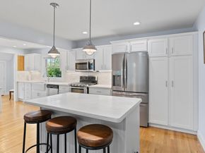 35 Keyes Road, Westford MA 01886