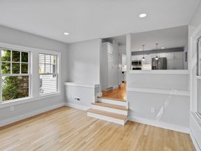 35 Keyes Road, Westford MA 01886