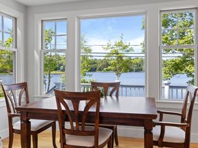 35 Keyes Road, Westford MA 01886
