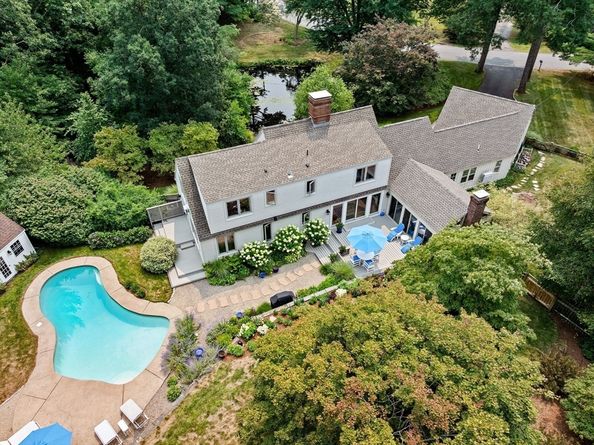 33 Herring Weir Rd, Duxbury MA 02332