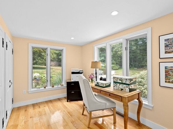 33 Herring Weir Rd, Duxbury MA 02332