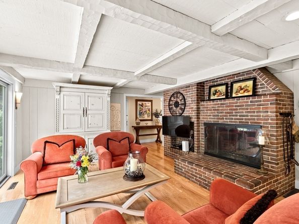 33 Herring Weir Rd, Duxbury MA 02332