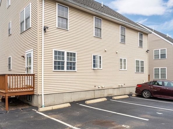 1442 Hyde Park Avenue 1442, Boston MA 02136