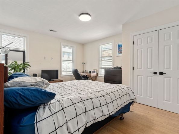 11 Dexter St, Boston MA 02127