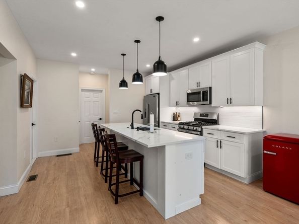11 Dexter St, Boston MA 02127