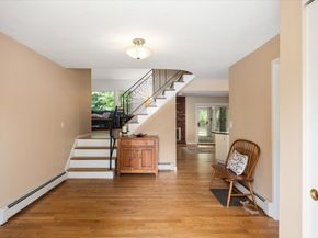 9 Ruth Ellen Rd, Holliston MA 01746