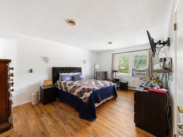 9 Ruth Ellen Rd, Holliston MA 01746
