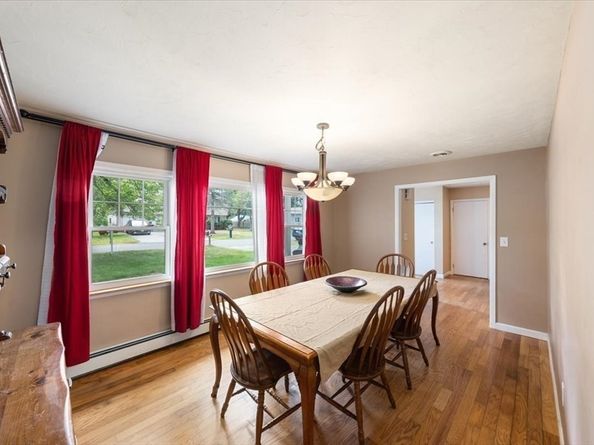 9 Ruth Ellen Rd, Holliston MA 01746