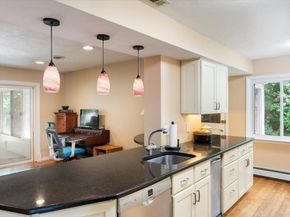 9 Ruth Ellen Rd, Holliston MA 01746