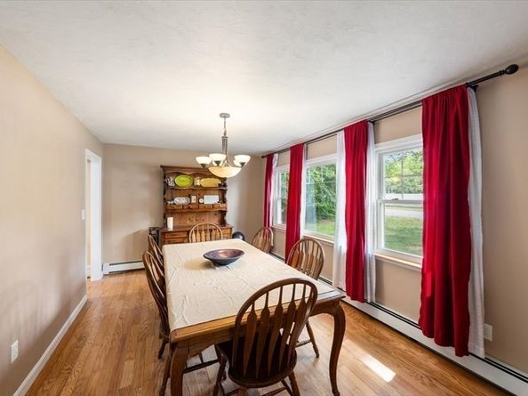 9 Ruth Ellen Rd, Holliston MA 01746