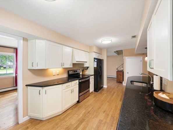 9 Ruth Ellen Rd, Holliston MA 01746