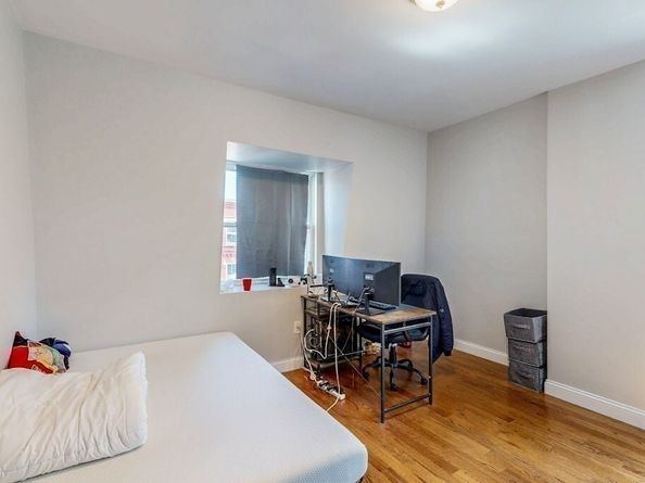 31 Alaska St, Boston MA 02119