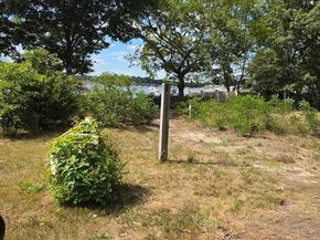 11 Fillmore Street, Wareham MA 02571