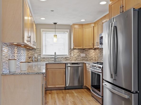 437 N Main St C, Andover MA 01810