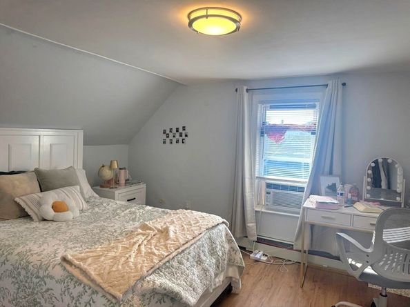 98 Walnut St, Everett MA 02149
