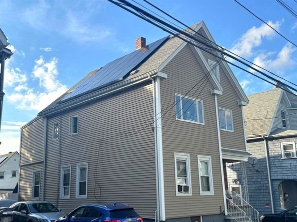 98 Walnut St, Everett MA 02149