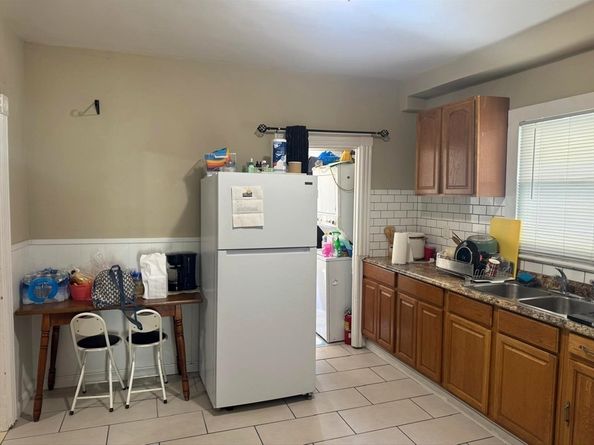 98 Walnut St, Everett MA 02149