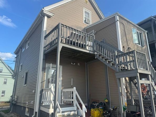 98 Walnut St, Everett MA 02149