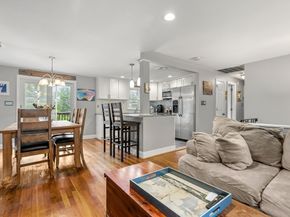 20 Robin Hood Lane, Billerica MA 01821