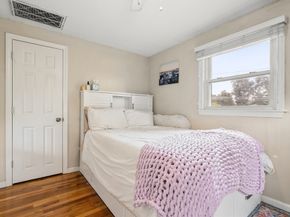 20 Robin Hood Lane, Billerica MA 01821