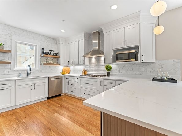 59 Packard Ave 1, Somerville MA 02144