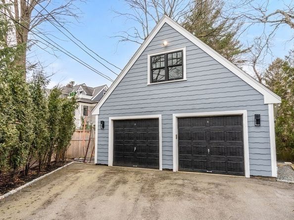 18 Sewall St, Newton MA 02465