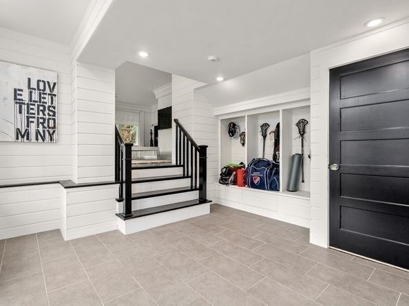 18 Sewall St, Newton MA 02465