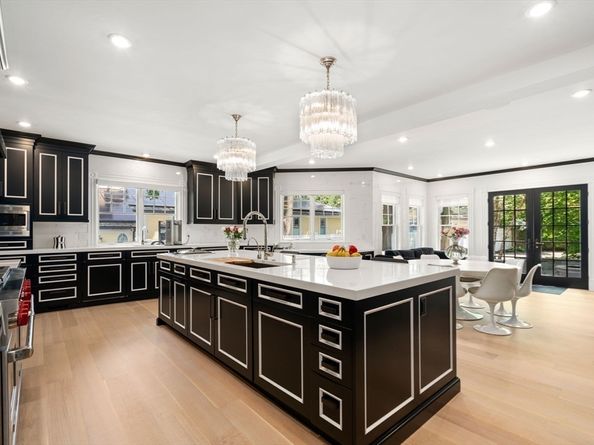 18 Sewall St, Newton MA 02465