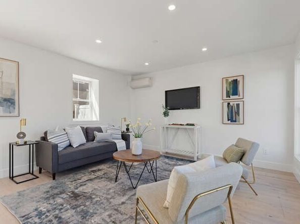 654 Mystic Ave, Somerville MA 02145