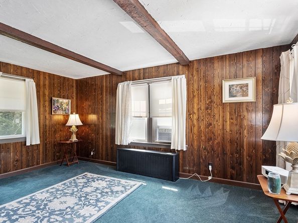 10 Edwidge Street, Worcester MA 01602