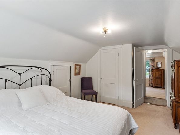 10 Edwidge Street, Worcester MA 01602