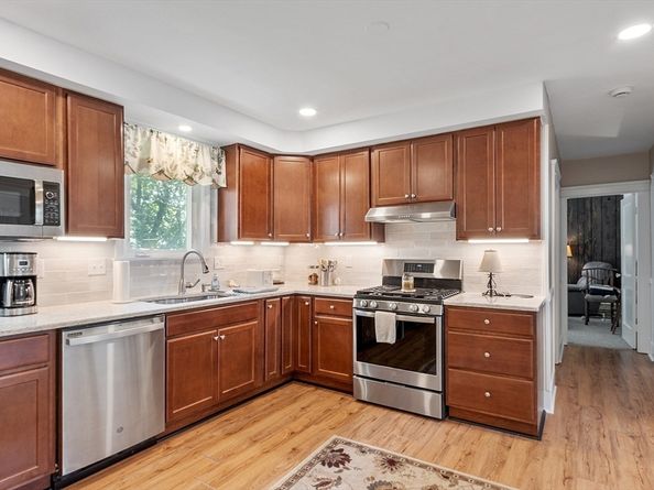 10 Edwidge Street, Worcester MA 01602