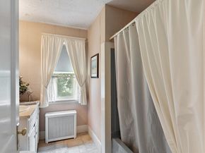 10 Edwidge Street, Worcester MA 01602
