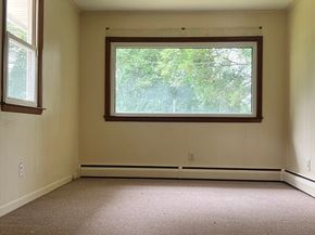 4 Harold St, Worcester MA 01604