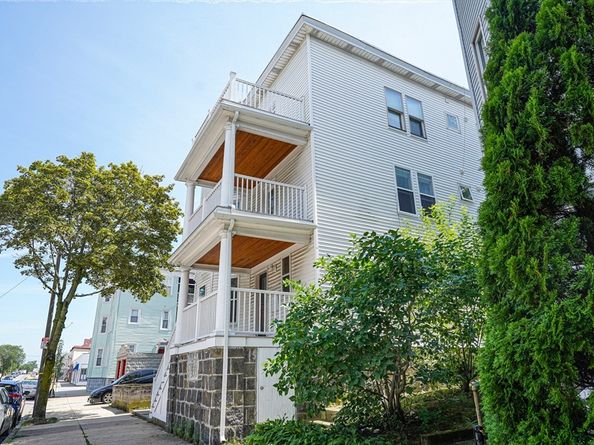 242 Belgrade Ave, Boston MA 02131