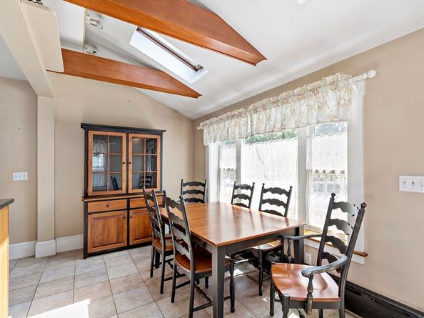 230 N Main St, Middleboro MA 02346