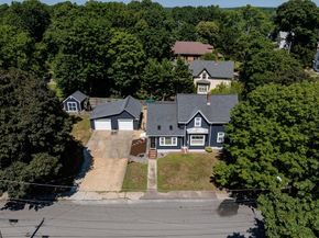 230 N Main St, Middleboro MA 02346