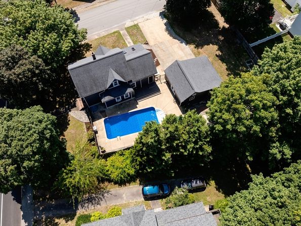 230 N Main St, Middleboro MA 02346