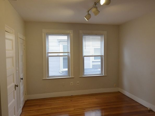 34 Channing St 1, Newton MA 02458