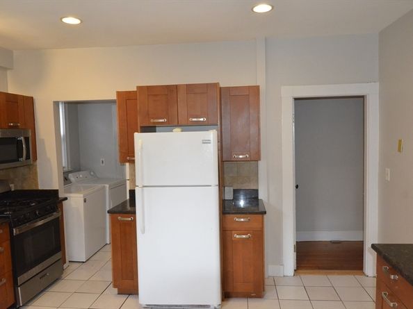 34 Channing St 1, Newton MA 02458