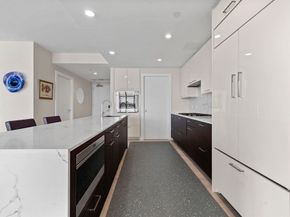 110 Broad St 901, Boston MA 02110