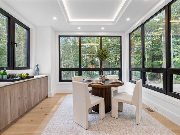 8 Blueberry Lane, Lexington MA 02420