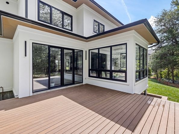 8 Blueberry Lane, Lexington MA 02420