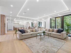 8 Blueberry Lane, Lexington MA 02420