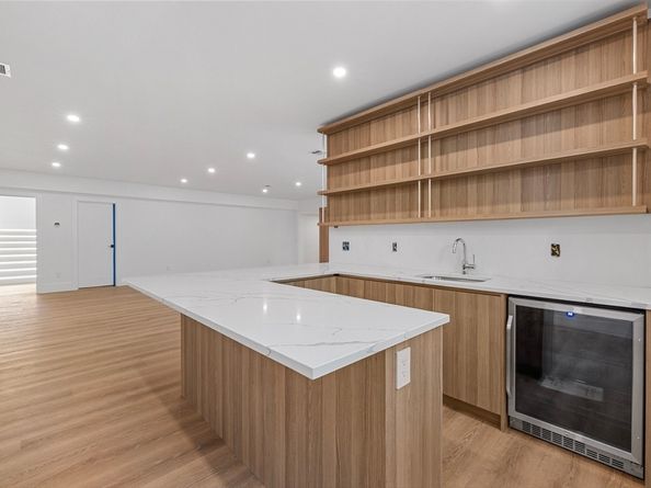 8 Blueberry Lane, Lexington MA 02420