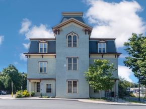 670-672 High Street 3, Westwood MA 02090