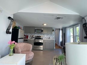 814 Washington St, Canton MA 02021