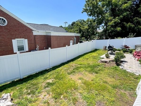 814 Washington St, Canton MA 02021