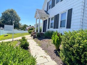 814 Washington St, Canton MA 02021