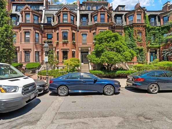387 Marlborough St 1, Boston MA 02115